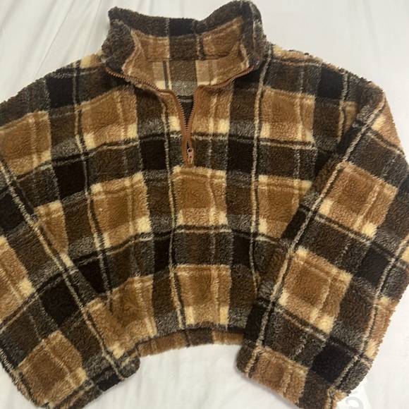3/$40 NWT Cropped teddy bear jacket 1/4 zip large - Picture 2 of 4